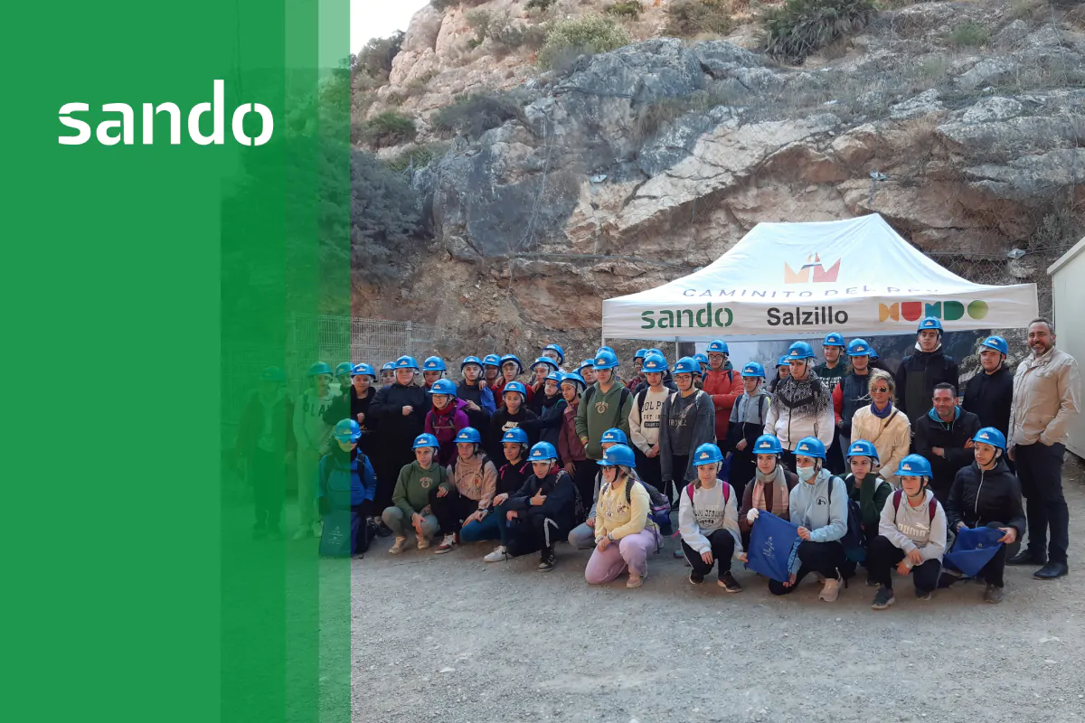 La Diputación y la UTE Sando-Salzillo-Mundo, junto a UNICEF, han invitado 500 escolares al Caminito del Rey el Día Mundial de la Infancia