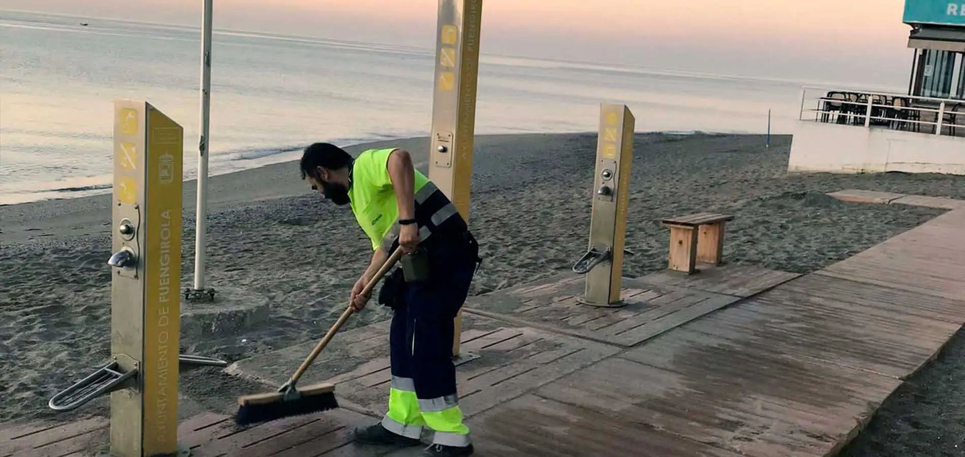 Limpieza de playas de Fuengirola